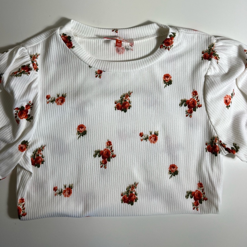Puffy sleeve T-Shirt